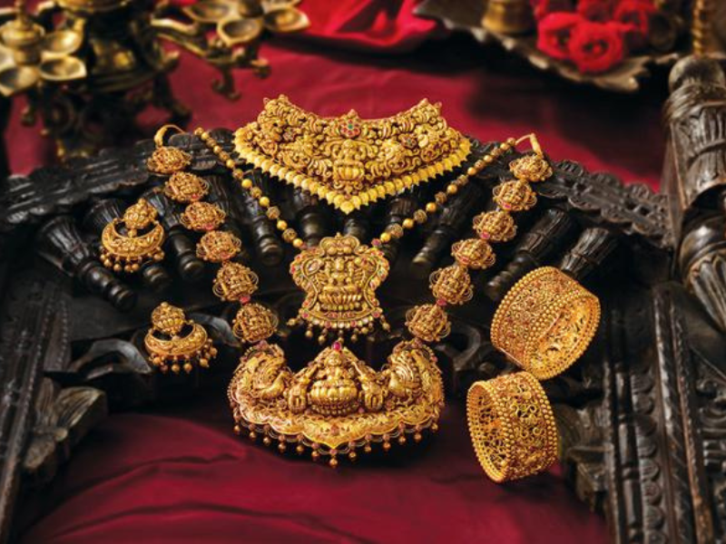 History of Gold Jewellery 